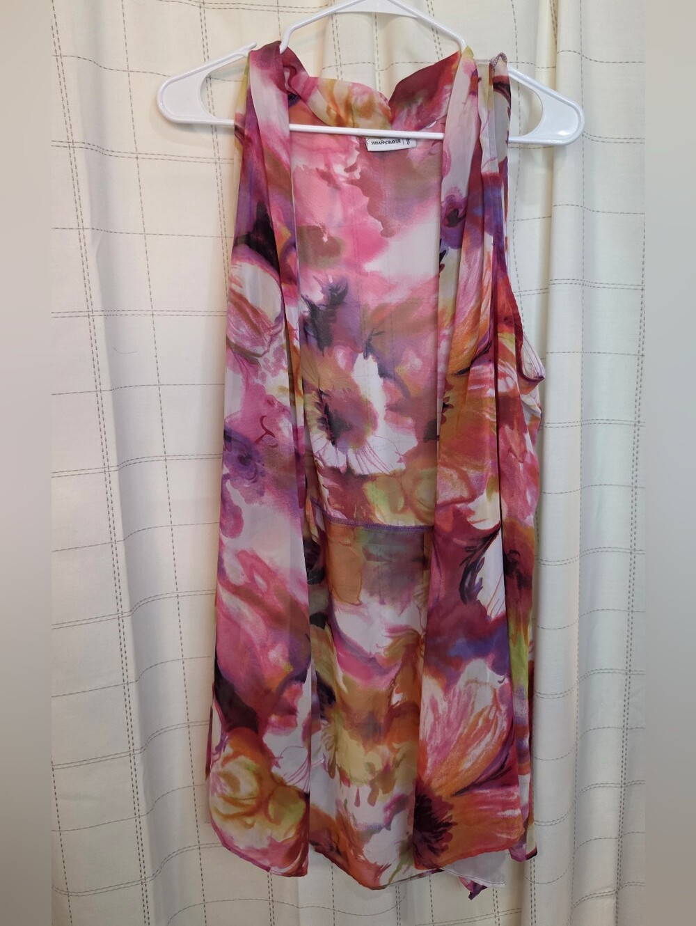 Susan Graver Floral Sleevless Wrap